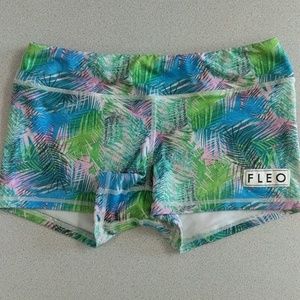 Fleo Shorts 3.25